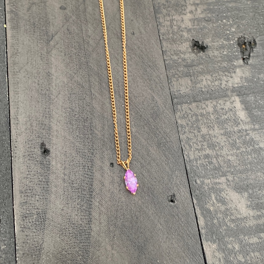 Vintage Gold Tone and Pink-Purple Stone Necklace 18”